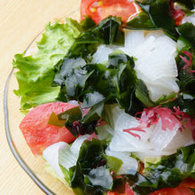 画像をギャラリービューアに読み込む, 【木古内産・知内産】海峡ワカメ100g 3パックセット